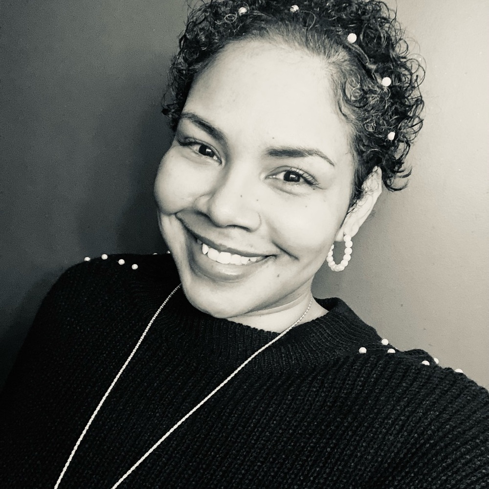 Meet your Posher, Sharmela